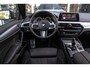 BMW 5-Serie Touring 520i G31 High Executive M-sport | M-pakket | 19 inch | LED | 2e eigenaar | DAB | Camera | Stoelverwarming | Cruise control | 184 pk | Alcantara | PDC | ➡️