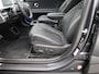 Hyundai Ioniq 5 Connect+ 77.4 kWh / SoH 100% / Trekhaak Afneembaar / 1600kg Trekgewicht / Stoel en Stuurverwarming / Elektrische Verstelbare Voorstoelen / HUD / 1ste Eigenaar / NL auto / Dealer onderhouden / Fabrieksgarantie tm 22-03-2028 /