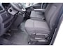 Renault Master 2.3 DCi 165 pk Bakwagen met Laadklep en Zijdeur R Airco, Cruise Control, LxBxH 420x210x232 cm, Nieuw