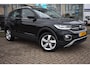 Volkswagen T-Cross 1.0 110PK TSI Style | CAMERA ACHTER | ADAPT. CRUISE | APP. CONNECT | AIRCO | LED | DAB+