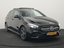 Mercedes-Benz B-klasse 250 e AMG Limited 218pk PHEV | Panodak | Camera | Night Pakket | Alcantara Sportstoelen Verwarmd | Apple Carplay | Widescreen Cockpit | Navigatie | Lane Assist | Virtual | DAB |
