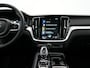 Volvo V60 2.0 T8 Recharge AWD Inscription 392pk Dealer O.H PHEV | Trekhaak Af Fabriek | Panodak | Head Up | Adaptive Cruise | 360 Camera | Bowers & Wilkins | Lederen Sporstoelen Memory & Ventilatie | Apple Carplay | Verwarmde Stoelen & Stuur | 19"L.M