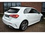 Mercedes-Benz A-klasse 180 AMG Pano Trekhaak Camera Night Metallic-wit