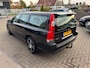 Volvo V70 2.4 Momentum / YOUNGTIMER / Leder / Carplay / Navi / Trekhaak .