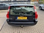 Volvo V70 2.4 Momentum / YOUNGTIMER / Leder / Carplay / Navi / Trekhaak .