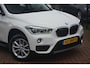 BMW X1 sDrive20i Centennial High Executive | Navigatie | HUD | Leer | Xenon | Stoelverwarming | NL auto!! | Nederlandse auto 124898 NAP dealeronderhouden zeer compleet nette auto