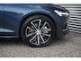 Volvo V60 T6 Plug-in hybrid AWD Essential Bright | Adaptive Cruise | BLIS | Trekhaak | PDC V/A | Stoelverwarming V/A | Stuurwielverwarming | Trekhaak |