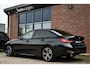 BMW 3-Serie 330i Sportline 18inch HiFi Live-Cockpit Sfeer