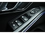 BMW 3-Serie 330i Sportline 18inch HiFi Live-Cockpit Sfeer