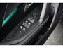 Peugeot 2008 1.2 PureTech Allure Pack Virtueel Dashboard | Carplay | Camera | Cruise | Climate | Leder/Stof | 17" Lichtmetaal | DAB | Achteruitrijcamera | Airco (automatisch) | Apple Carplay/Android Auto|telefoonintegratie premium