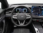 Volkswagen Passat Variant 1.5 eHybrid 272 pk DSG R-Line Edition | Panoramadak | Trekhaak | Adaptief onderstel | Head-up display | IQ Light | Achteruitrijcamera