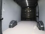 Volkswagen Crafter 2.0 TDI L3H2 Comfortline 140PK | Camera | Parkeerhulp voor + achter | Airco | Navigatie | Cruise control | Multifunctioneel stuur |