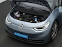 Volkswagen ID.3 Business 58 kWh 204 pk | IQ Light | Stuur-/stoelverwarming | Achteruitrijcamera | Navigatie | Adaptive Cruise
