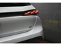Peugeot 308 1.2 Hybrid 136 e-DCS6 GT | Schuif-/Kanteldak | Adaptive Cruise | Achteruitrijcamera | Navigatie | Sfeerverlichting | Climate Control | !!