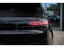 Land Rover Range Rover Sport P460e AWD Dynamic SE | Black Exterior Pack | Glazen panoramadak | Dynamisch luchtveringssysteem | Adaptieve cruisecontrol | 5 jaar garantie of 150.000 km | Apple CarPlay | Meridian™ Sound System | Roodgelakte remklauwen |
