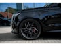 Land Rover Range Rover Sport P460e AWD Dynamic SE | Black Exterior Pack | Glazen panoramadak | Dynamisch luchtveringssysteem | Adaptieve cruisecontrol | 5 jaar garantie of 150.000 km | Apple CarPlay | Meridian™ Sound System | Roodgelakte remklauwen |