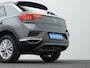 Volkswagen T-Roc 1.5 TSI 150 pk DSG Style | Trekhaak | Achteruitrijcamera | Navigatie | Adaptive Cruise