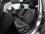 Volkswagen Golf 1.0 TSI 115 pk Highline | Panoramadak | Trekhaak | Alcantara | Virtual Cockpit | Adaptive Cruise
