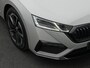 Skoda Octavia Combi 1.4 TSI RS iV 245 pk DSG PHEV Business | Panoramadak | Canton | Adaptief onderstel | Matrix LED | Achteruitrijcamera | Stoelverwarming