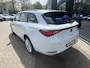 SEAT Leon Sportstourer 1.5 TSI Style Business Intense 115 PK | Climate Control | Lichtmetalen Velgen | Parkeersensoren | Stoelverwarming | Adaptive cruise Control | Virtual Cockpit | Navigatie | Camera | Keyless | Apple Carplay & Android Auto | €3000,- herwaardering! | PRIJS = NETTO RIJKLAAR! | Direct Leverbaar! |