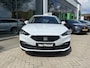 SEAT Leon Sportstourer 1.5 TSI Style Business Intense 115 PK | Climate Control | Lichtmetalen Velgen | Parkeersensoren | Stoelverwarming | Adaptive cruise Control | Virtual Cockpit | Navigatie | Camera | Keyless | Apple Carplay & Android Auto | €3000,- herwaardering! | PRIJS = NETTO RIJKLAAR! | Direct Leverbaar! |