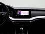 Skoda Octavia Combi 1.0 TSI Business Edition Plus 110 PK | LED Koplampen | Navigatie | Trekhaak | Climate Control | Adaptive Cruise Control | Travel pakket | Apple Carplay/Android Auto | Elektrische achterklep | Privacy Glass | Parkeersensoren | Lichtmetalen velgen | €10.544,- Actiekorting! | PRIJS = NETTO RIJKLAAR! | Direct leverbaar! |