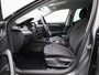 Skoda Octavia Combi 1.0 TSI Business Edition Plus 110 PK | LED Koplampen | Navigatie | Trekhaak | Climate Control | Adaptive Cruise Control | Travel pakket | Apple Carplay/Android Auto | Elektrische achterklep | Privacy Glass | Parkeersensoren | Lichtmetalen velgen | €10.544,- Actiekorting! | PRIJS = NETTO RIJKLAAR! | Direct leverbaar! |