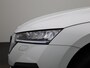 Skoda Octavia Combi 1.0 TSI Business Edition Plus 110 PK | LED Koplampen | Navigatie | Climate Control | Adaptive Cruise Control | Travel pakket | Apple Carplay/Android Auto | Elektrische achterklep | Privacy Glass | Parkeersensoren | Lichtmetalen velgen | €9.854,- Actiekorting! | PRIJS = NETTO RIJKLAAR! | Direct leverbaar! |