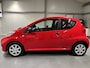 Peugeot 107 1.0-12V XR Leuke auto | AUX aansluiting | Radio CD speler | Traffic informatie