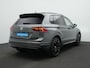 Volkswagen Tiguan 1.5 TSI 150 pk DSG ACT Highline Business R / R-Line | Panoramadak | Trekhaak | Head-up display | Achteruitrijcamera | Stoel-/achterbankverwarming | Navigatie
