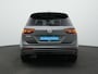 Volkswagen Tiguan 1.5 TSI 150 pk DSG ACT Highline Business R / R-Line | Panoramadak | Trekhaak | Head-up display | Achteruitrijcamera | Stoel-/achterbankverwarming | Navigatie