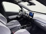 Volkswagen ID.3 First Plus 58 kWh | IQ Light | Blackpack | 20" Velgen | Camera | 1e Eigenaar