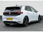 Volkswagen ID.3 First Plus 58 kWh | IQ Light | Blackpack | 20" Velgen | Camera | 1e Eigenaar