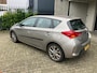 Toyota Auris 1.8 Hybrid Dynamic / NIEUW MODELJAAR / NAVI / SCHADE / RIJDBAAR / ALU VELGEN