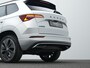 Skoda Karoq 1.5 TSI ACT 150 pk DSG Sportline Business | Matrix LED | Stuur-/stoelverwarming | Achteruitrijcamera | Navigatie