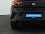 Volkswagen T-Roc 1.5 TSI 150 pk DSG R-Line | IQ Light | Parkeersensoren voor/achter | Adaptive Cruise | Carplay
