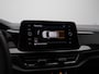 Volkswagen T-Roc 1.5 TSI 150 pk DSG R-Line | IQ Light | Parkeersensoren voor/achter | Adaptive Cruise | Carplay