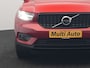 Volvo XC40 T5 Recharge R-Design Plug In Hybrid 262pk Dealer O.H PHEV | Panodak | Camera | Harman & Kardon | Alcantara Sportstoelen Memory & Verwarmd | Apple Carplay | Blis | Adaptive LED | Navigatie | Virtual | DAB |