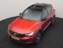 Volvo XC40 T5 Recharge R-Design Plug In Hybrid 262pk Dealer O.H PHEV | Panodak | Camera | Harman & Kardon | Alcantara Sportstoelen Memory & Verwarmd | Apple Carplay | Blis | Adaptive LED | Navigatie | Virtual | DAB |