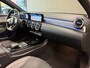 Mercedes-Benz A-klasse 250e AMG Line AUT PANORAMADAK SFEERVERLICHTING KEYLESS-GO NAVIGATIE CAMERA STOELVERWARMING PDC AIRCO CRUISE