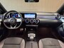 Mercedes-Benz A-klasse 250e AMG Line AUT PANORAMADAK SFEERVERLICHTING KEYLESS-GO NAVIGATIE CAMERA STOELVERWARMING PDC AIRCO CRUISE