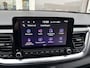 Kia Stonic 1.0 T-GDI MHEV DynamicLine | Trekhaak | All season banden | Apple Carplay/Andoid Auto | Cruise Control