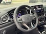 Volkswagen T-Roc 1.5 TSI R-Line Edition * Massage * Carplay * Trekhaak * Camera