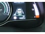 Hyundai Kona Electric EV Premium 64 kWh | Leder | Elektrisch bedienbare voorstoelen | Stoelverwarming / ventilatie | Adaptive cruise control |