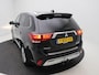 Mitsubishi Outlander 2.4 PHEV S-Edition / Trekhaak / 1500 KG Trekgewicht / Dealer onderhouden / Fabrieksgarantie tot 24-05-2027 / Navigatie / Apple CarPlay / Android Auto / Stoelverwarming voor / Achteruitrijcamera / Historie aanwezig /