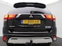 Mitsubishi Outlander 2.4 PHEV S-Edition / Trekhaak / 1500 KG Trekgewicht / Dealer onderhouden / Fabrieksgarantie tot 24-05-2027 / Navigatie / Apple CarPlay / Android Auto / Stoelverwarming voor / Achteruitrijcamera / Historie aanwezig /