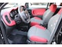 Fiat Panda 0.9 TwinAir Lounge Automaat. .