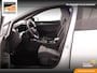 Volkswagen Golf 1.5 eHybrid GTE Black Style 272PK | HeadUp | IQ | Elec.Trekhaak | PDC + Cam | Winterpack - RIJKLAAR