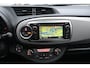 Toyota Yaris 1.3 VVT-i 99pk Executive 5drs Automaat | 1e-eigenaar | Panoramdak | Camera | Keyless | Cruise | Climate