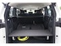 Volkswagen ID. Buzz Pro Bulli 86 kWh LWB 7p. 268PK / 210kW LED Matrix IQ.Light, rondomzicht camera, voorstoelen verwarmbaar met massagefunctie, Apple Carplay & Android Auto, achteruitrijcamera, elektrische schuifdeur links + rechts, Keyless Entry, dynamische grootlichtassistent, Parkeerassistent (Park Assist Pro), navigatie, 2-zone climatronic, 19'' LMV 'Tilburg'